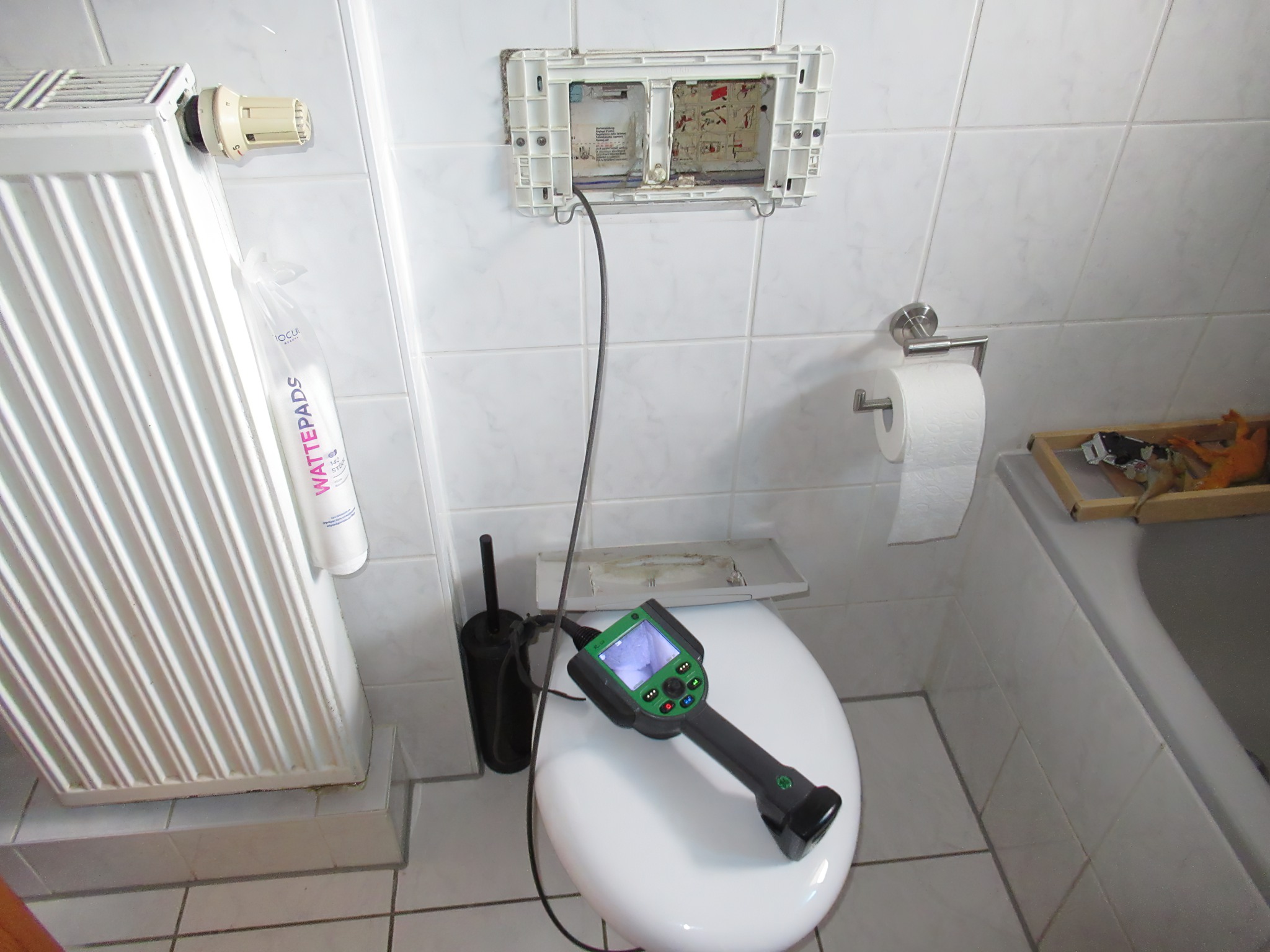 Fechteschaden Schimmelbildung nasse Wand Decke Wasserflecken